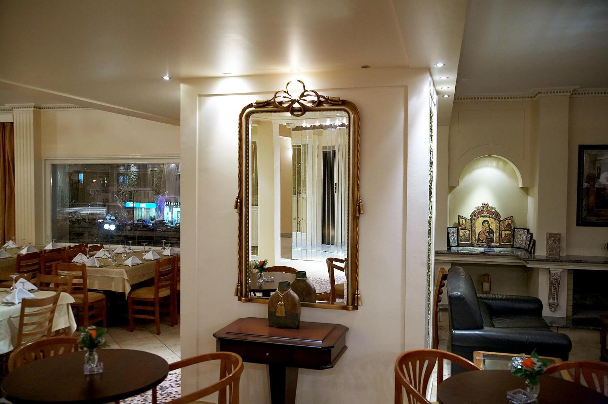 Achillion Hotel Tríkala Eksteriør bilde